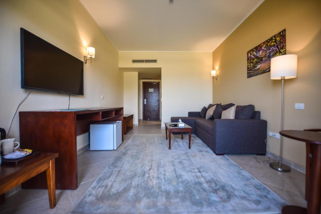 Blumar El Dome Hotel Ain Sukhna Exterior photo